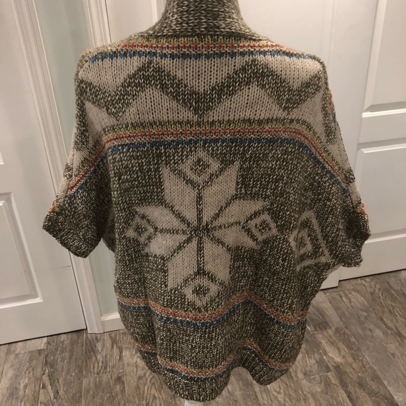 Multi-color Printed Oversized Cardigan - Picture 2 of 3